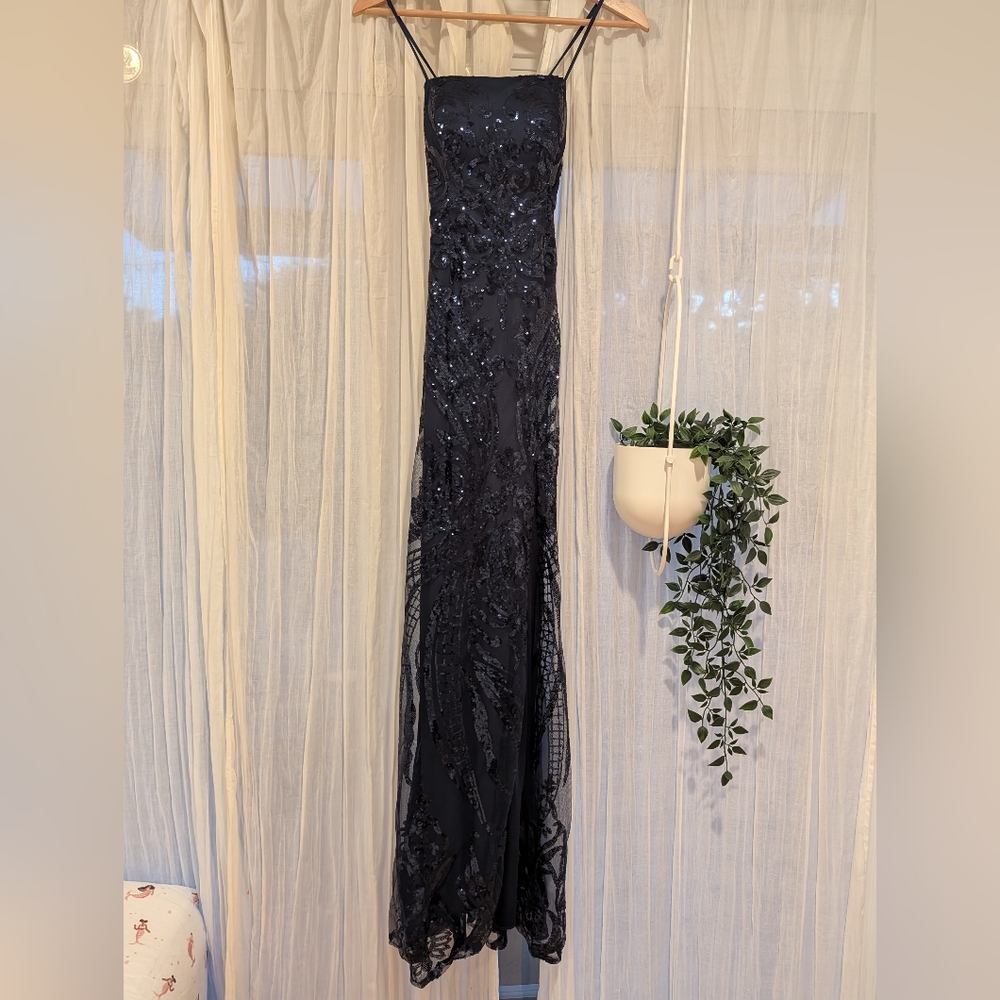 Elegant Navy Blue Sequin Dress